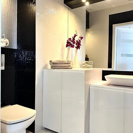 Podwale 2 31 - Self Check-in 20h - Parking & Lift Wrocław